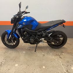 2016 Yamaha FZ-09