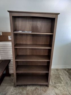 60 in Weathered Gray Taupe Wood 5 shelf standard bookcase with Adjustable shelves.