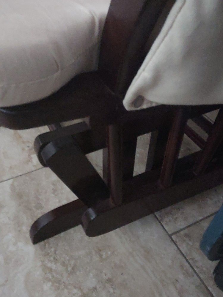 Sliding Rocking Chair Wood.  