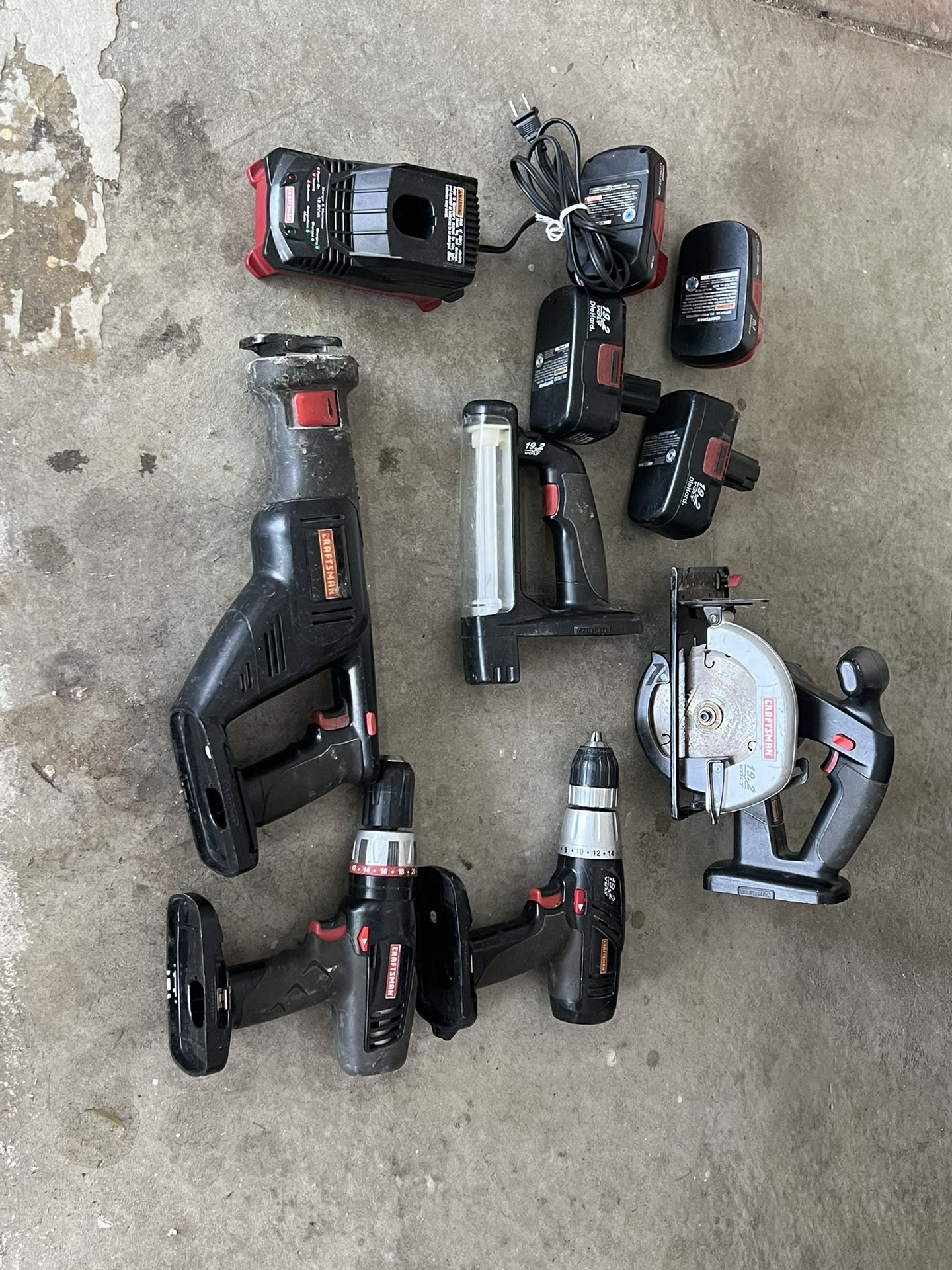 Craftsman 19.2V Circular Saw, Reciprocating Saw, 2 Drills, Light 4 Battery Charger