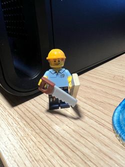 LEGO Carpenter MINIFIGURE