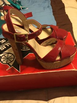 Steve Madden red high heels