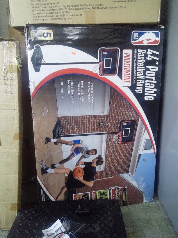 Basketball Hoop