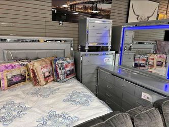 New Silver Led Light Bedroom Set  