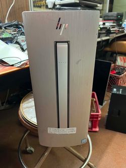 Hp envy desktop computer  I5. - 7400 @ 3.0 ghz  8gb RAM  120gb SSD  Windows 11 pro
