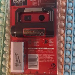 550 Lumens LED REDLITHIUM USB Pivoting Flood Light