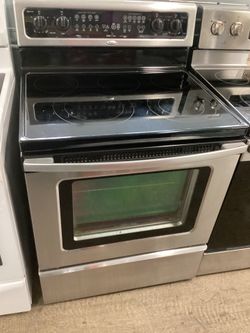 Whirlpool 30 in. Glass Top 5 Burners Electric Stove