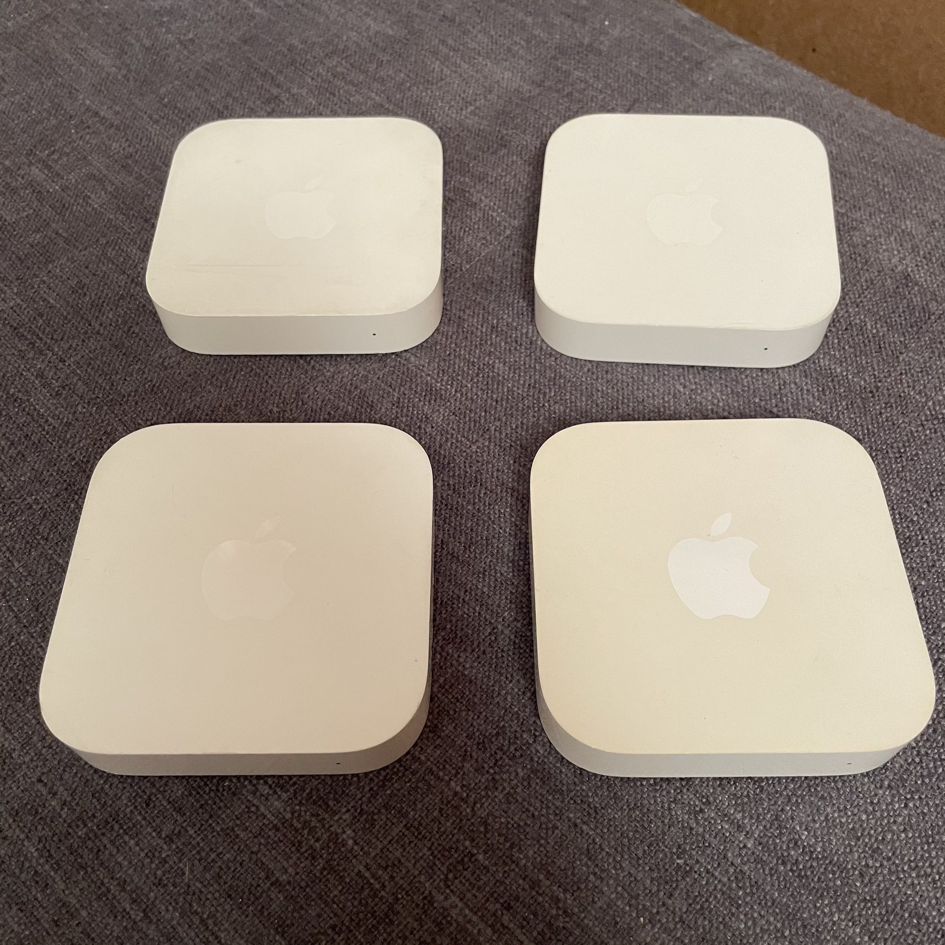 Apple AirPort Express WiFi Router for AirPlay 2 (A1392)