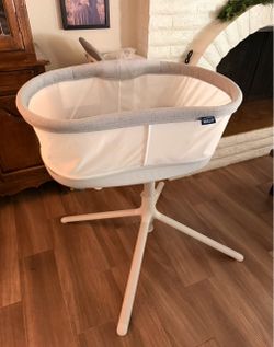 Halo Bassinest Swivel Sleeper Luxe