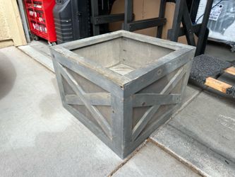 Farmhouse Christmas Tree Box