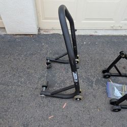 Lockhart Phillips/ Bike Track Stands