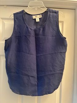 Lady’s top quite arid