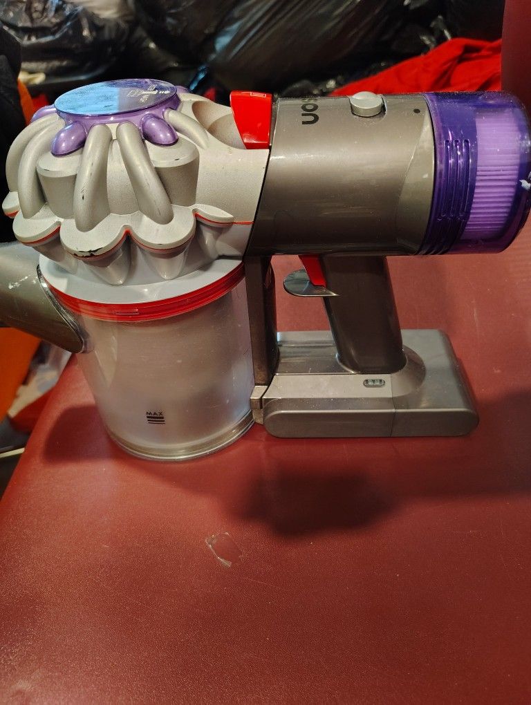 Dyson Cordless Vacuum