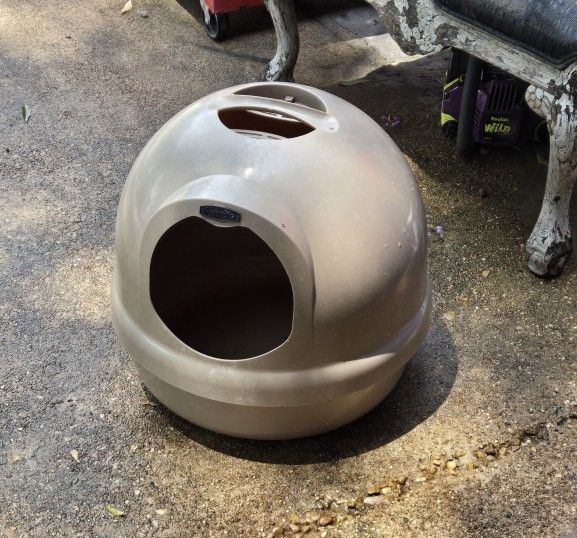 Bio Dome Kitty Litter Container 