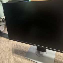 Dell U2717D