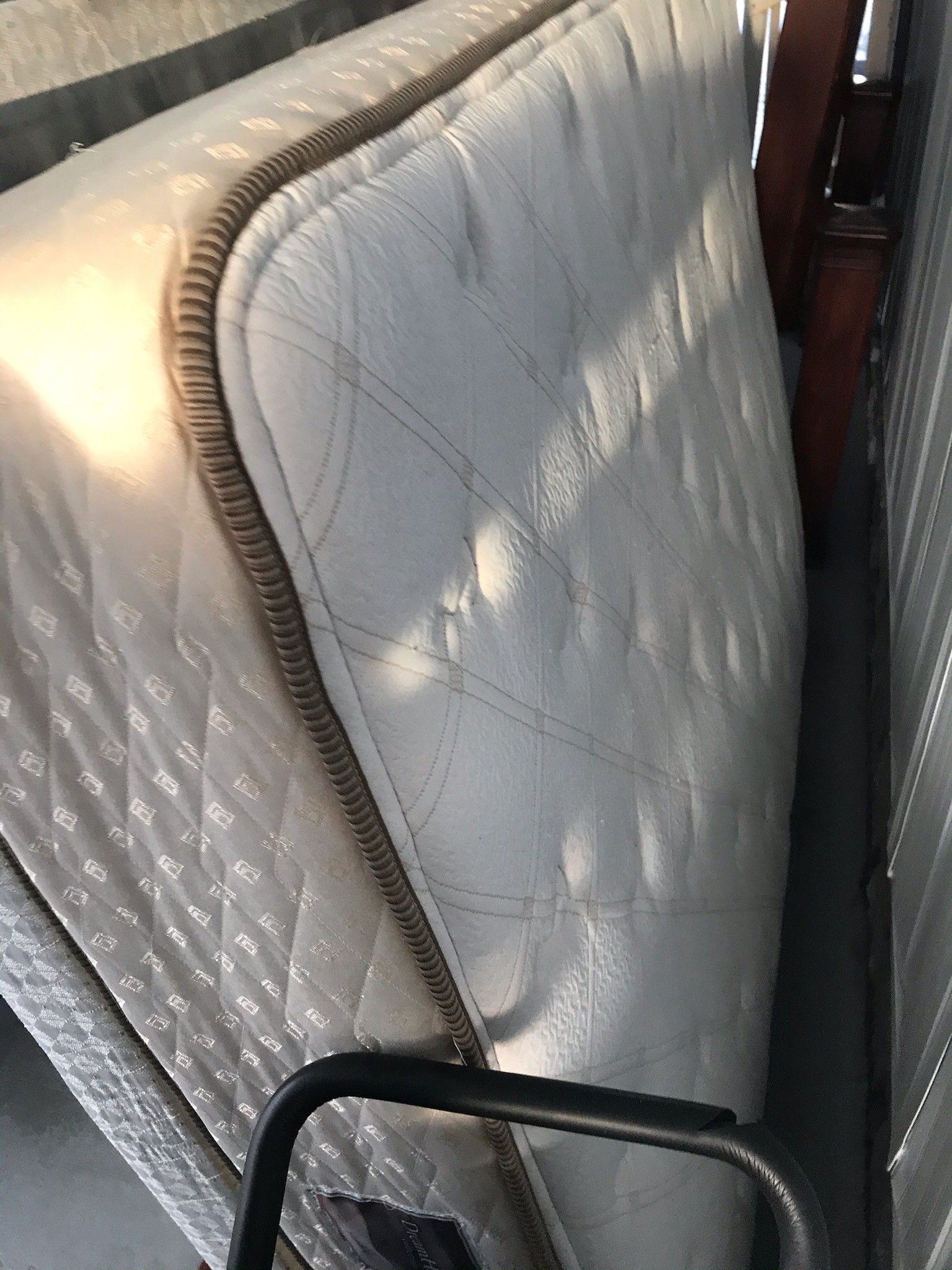 Free Queen Mattress and BoxSpring