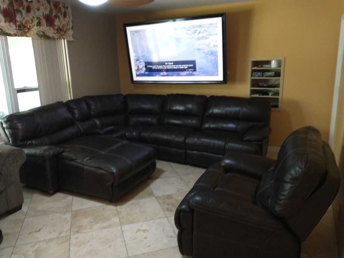 Brown Sectional Leather Couch and Recliner