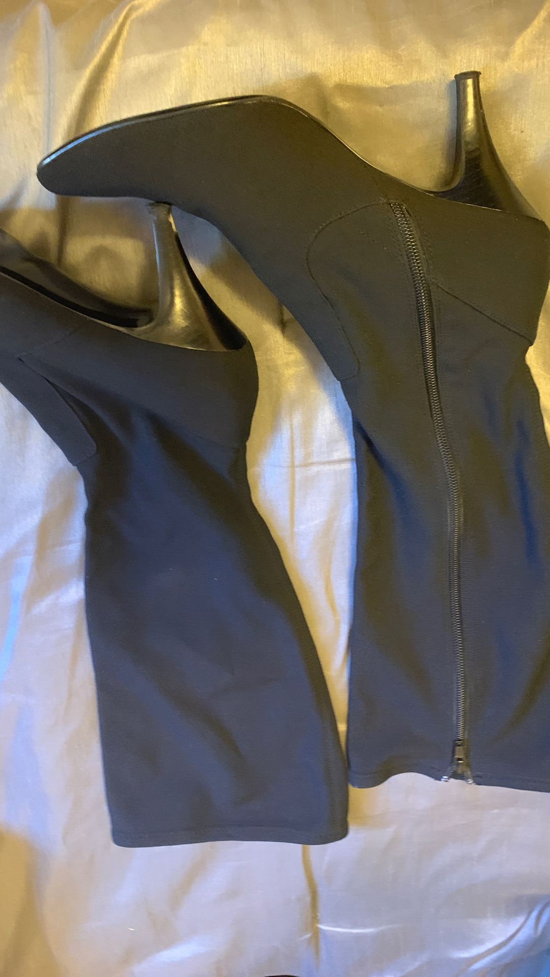 Spandex size 10 boots