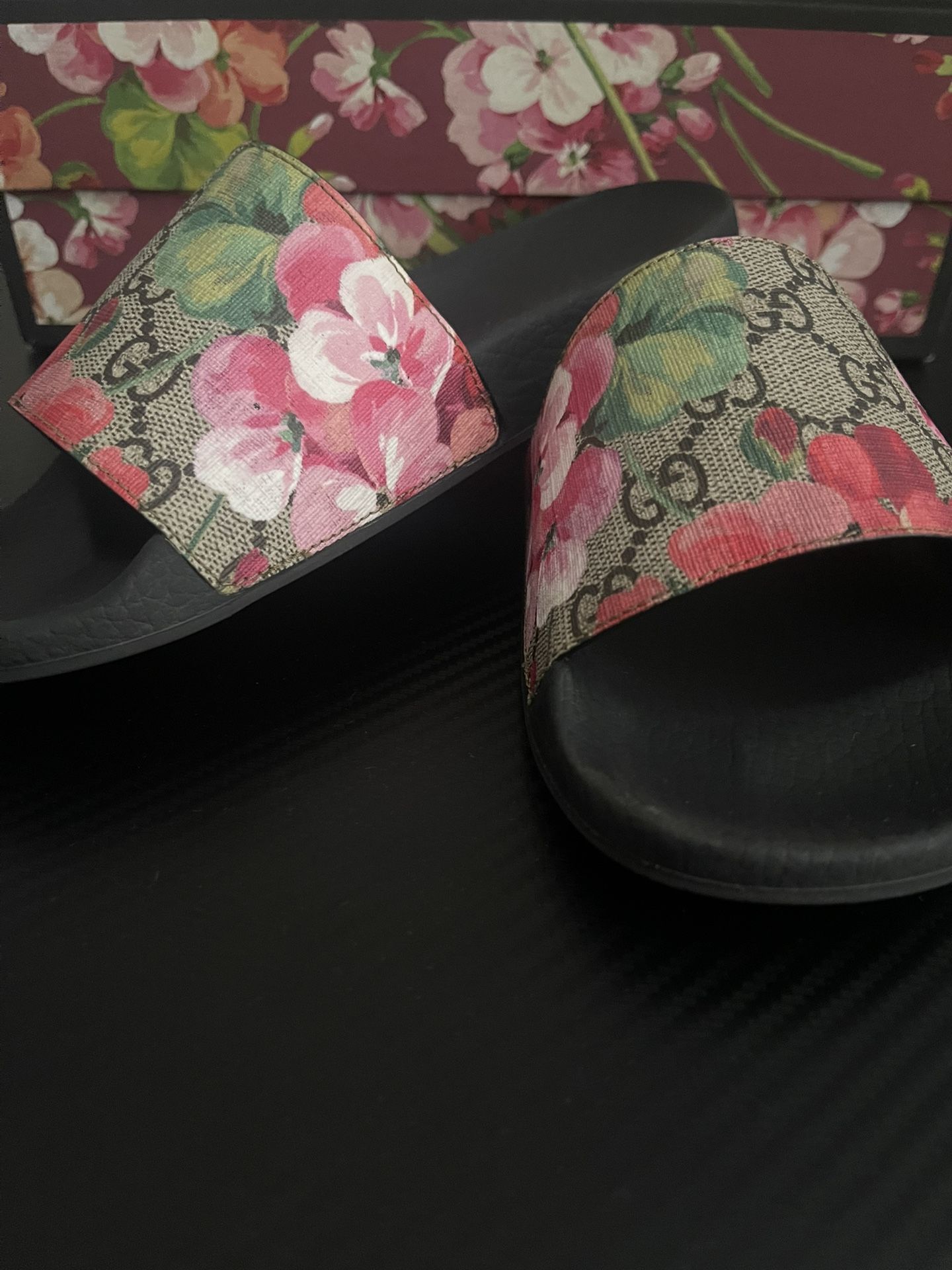 GG Supreme Slide Blossom 🌸
