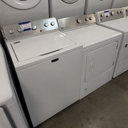 Maytag Top Load Washer With Agitator And Gas Dryer Set 