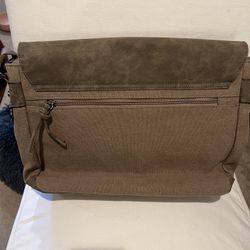 Tocode Men’s Laptop Messenger Bag