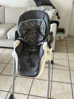 Baby Trends - High Chair 