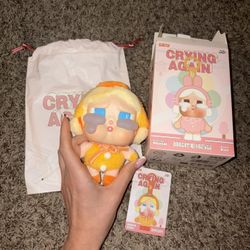 POP MART cry baby 