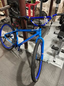 29in thruster 79 (trades) obo