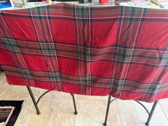 Gingham 8” Tablecloth