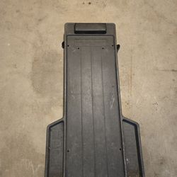 🛠️ Mechanic’s Creeper – Rolling Garage Seat Board