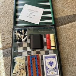 World Backgammon, Chess, Checkers, Dominoes, Poker, Cribbage  Case Set travel 