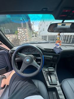 BMW 325i sedan(E30)