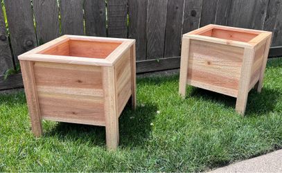 Handmade Cedar Garden Planter Boxes