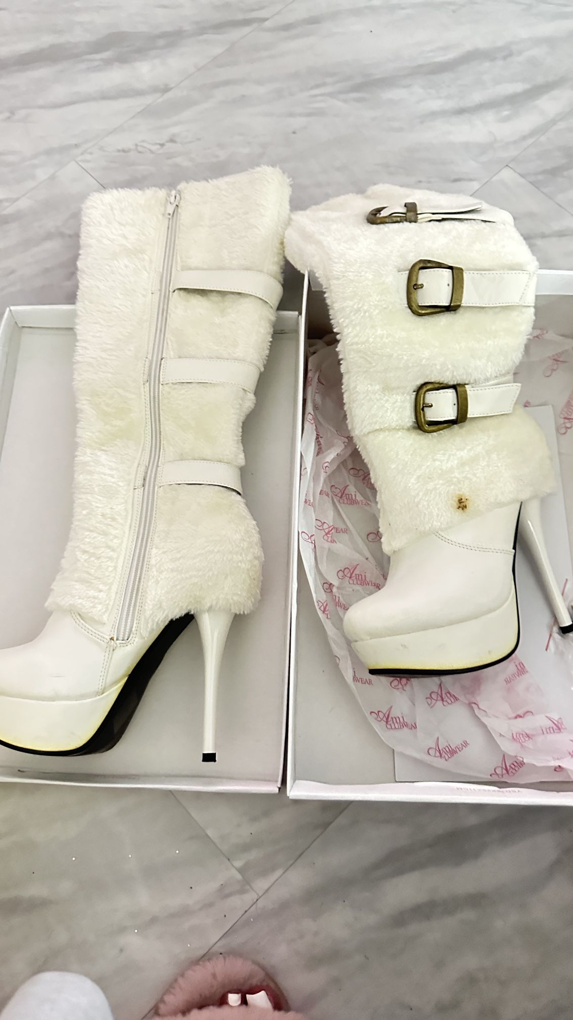 White Fur Boots Size 6.5 