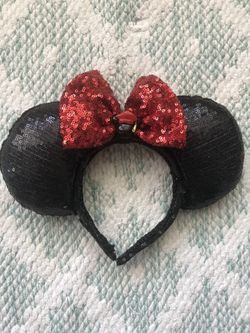 Minnie Mouse Graduation Ears