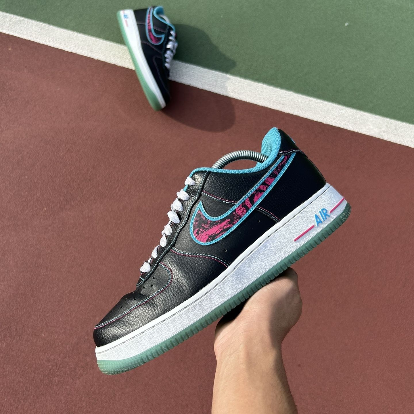 Nike Air Force 1s Miami Nights Shoes Men’s Sz 10.5 Nike Air Force 1 Retro Low Patent Leather QS #GrapeIce  main image 3