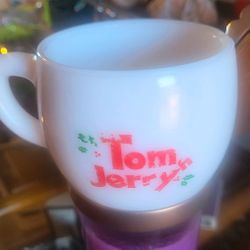 Vintage Tom And Jerry Punch Milk Glass Mug Cup 2.75" 