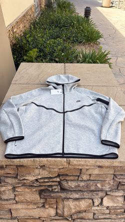 New Nike tech fleece hoodie jacket heather grey gray Men’s XL or XXL