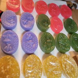 Hello I sell handmade soaps made from Glycerin, rosemary, oatmeal, honey, roses, cucumber and aloe vera.