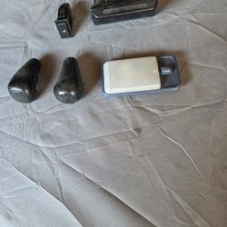 1994 HONDA ACCORD ASHTRAY,INTERIOR CURTIOUS  INTERIOR LIGHT,HEATED SEAT SWITCH  SHIFT KNOBS 