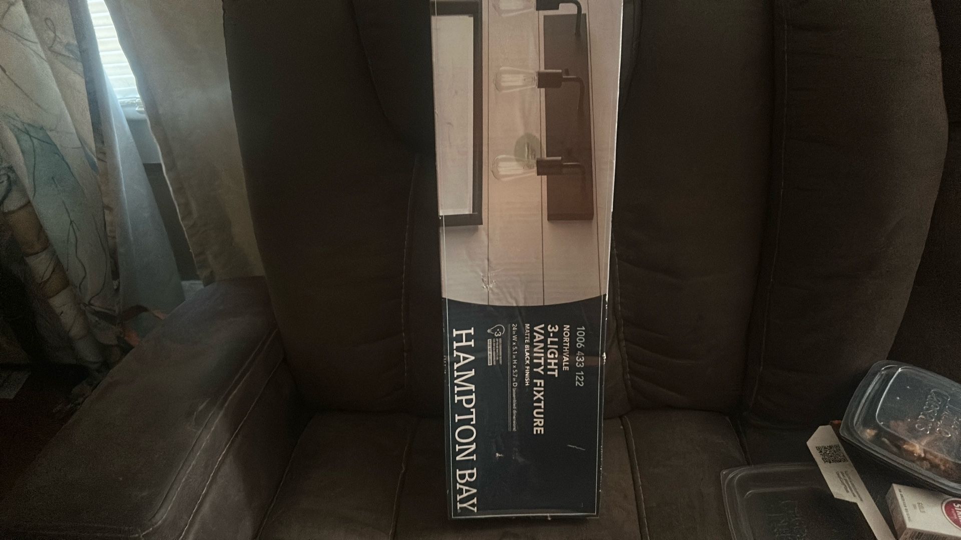 3 Light Vanity Fixture New In Box