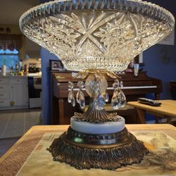 Super UNIQUE LOOKING VINTAGE  ELEGANT CRYSTAL  COMPOTE  BOWL 