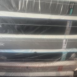 King Queen Size Tempurpedic ProAdapt,  ProBreeze,  LuxeBreeze Mattress  Pro Breeze /Luxe Adapt /Pro Adapt /Adapt /cloud /Tempur pedic contour Supreme 