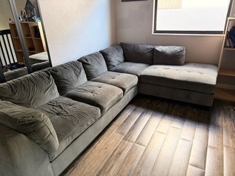 Gray Sectional Sofa with Chaise