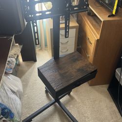 Mobile tv Stand