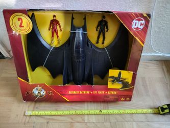 Ultimate Batwing + The Flash + Batman Vehicle & Figures