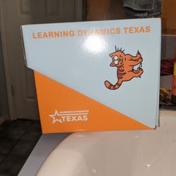 Learning Dynamic Texas Book And Flash Cards New Open Box