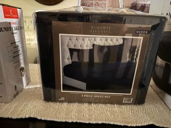 Blue queen sheets