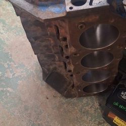 Rare 512 Casting  427 454 Chevrolet  4 Bolt Main Block. Currently. 040. Read!!! Needs Machined  To .060  Shot Shot Cleaned And A Couple Of Time Serts 