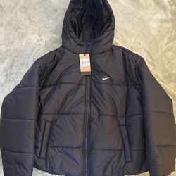 Nike Black Puffer Jacket with Hood—XLarge